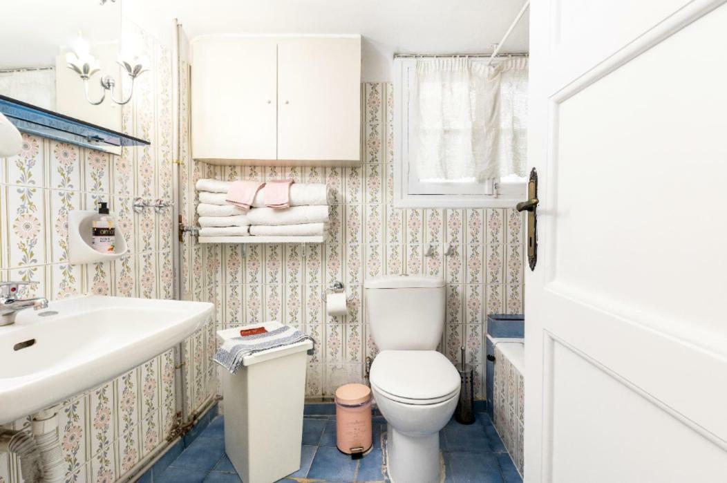 Beautiful Appartment Under Akropolis! أثينا المظهر الخارجي الصورة